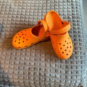 CROCS• 9/11•ORANGE UNISEX CLASSIC CROCS•